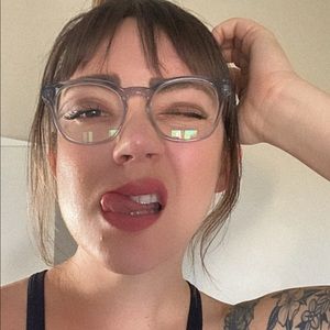 Meet your Posher, Amanda